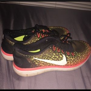 Size 8.5 Nike Running Shoe
